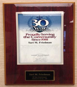 Image of Sari Friedman 30 year plaque